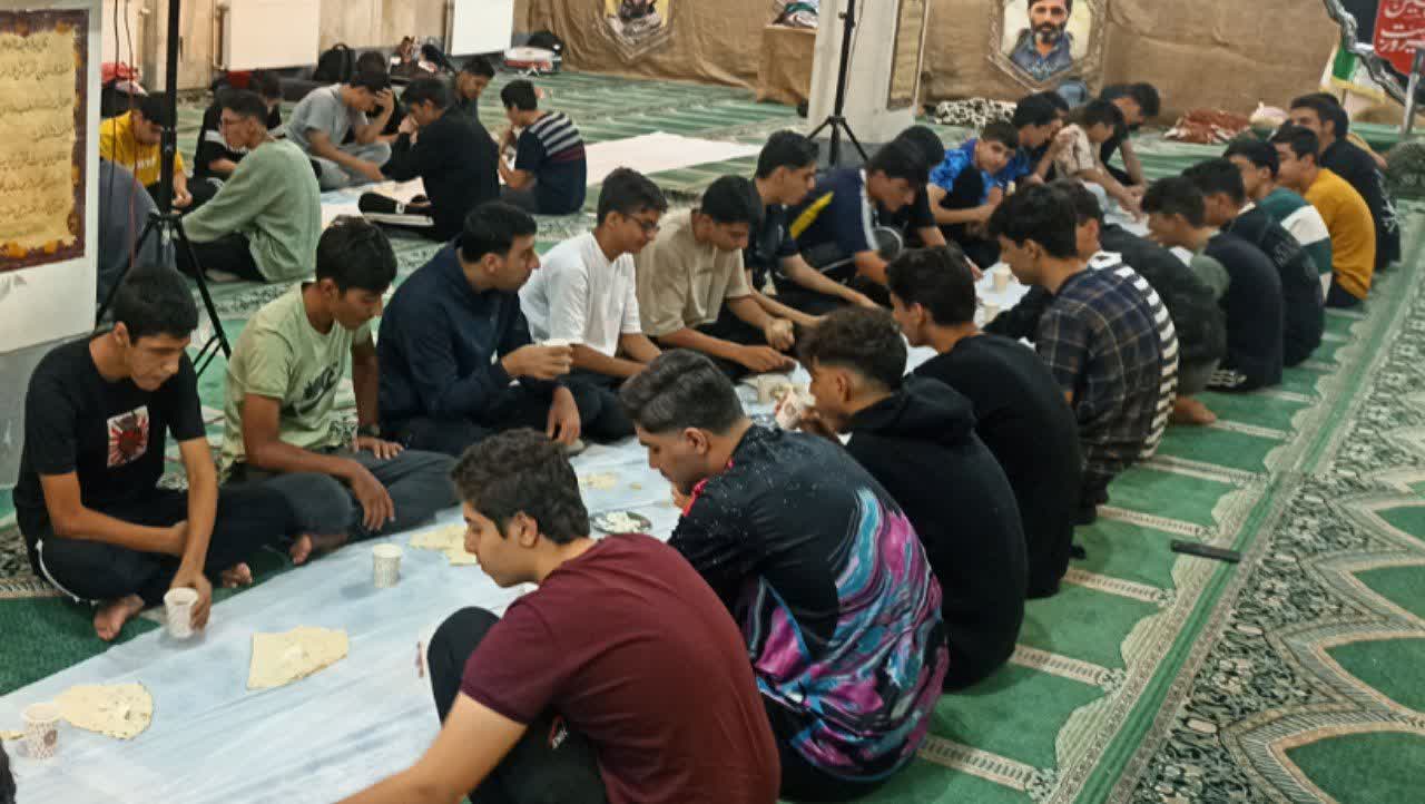 تصویر خبر: اردوی شبی در مدرسه